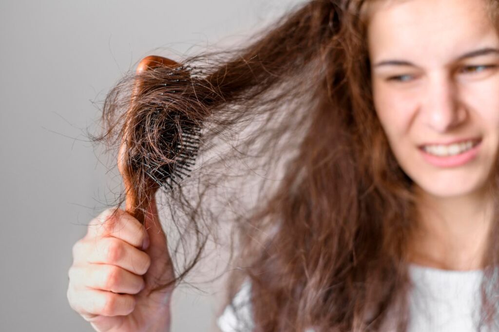 COMMON CAUSES OF HAIR FALL Hairfall Problem